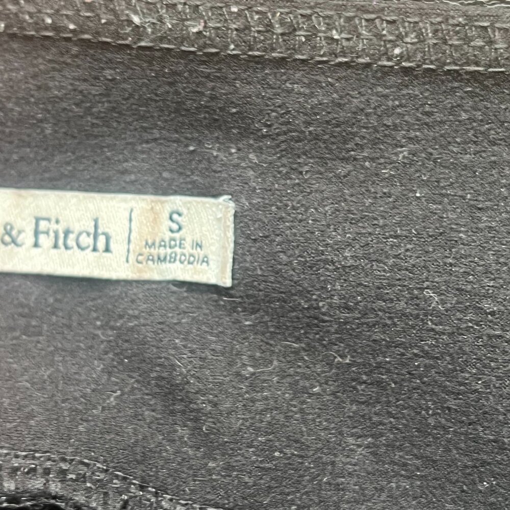 Abercrombie & Fitch Vegan Faux Leather Leggings – Women’s Size Small (Black) - Picture 3 of 8
